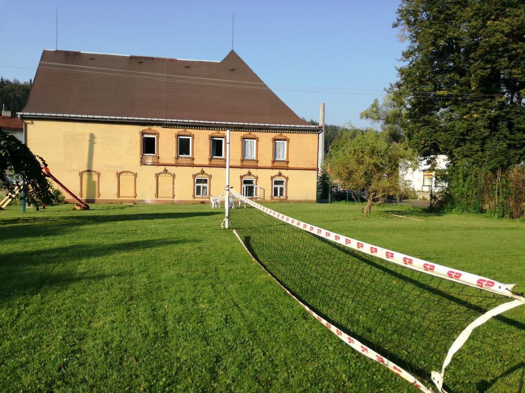 Penzion Sklarska Hospoda Chřibská Eksteriør bilde