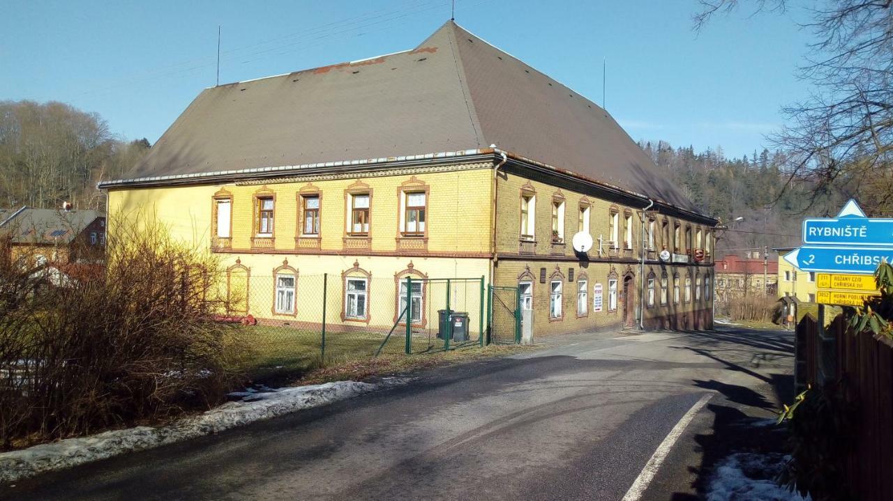 Penzion Sklarska Hospoda Chřibská Eksteriør bilde